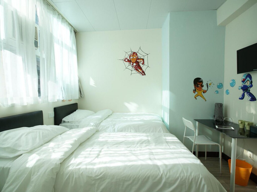 alohas hostel jordan room