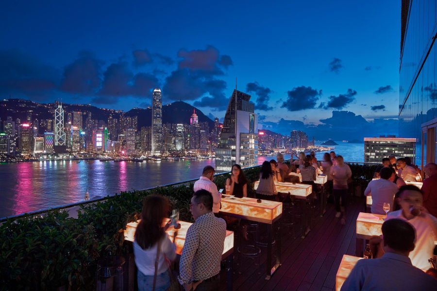 eyebar rooftop bar tsim sha tsui