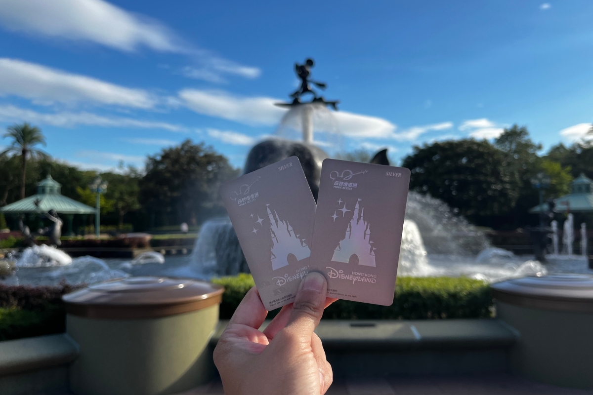 hong kong disneyland magic access passes