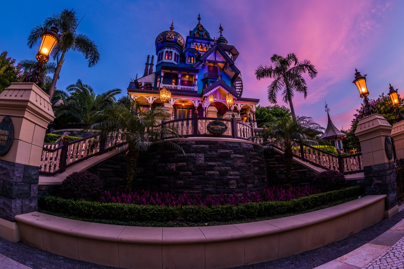 mystic manor mystic point hong kong disneyland