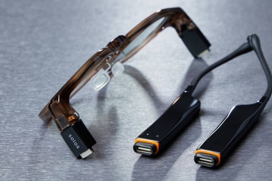 solos airgo smart glasses