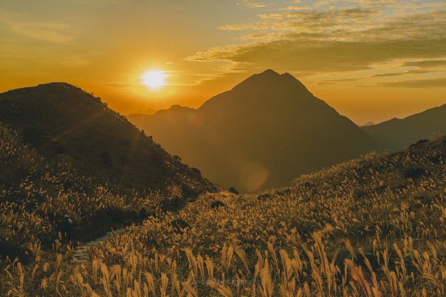 sunset peak lantau island sunset hong kong