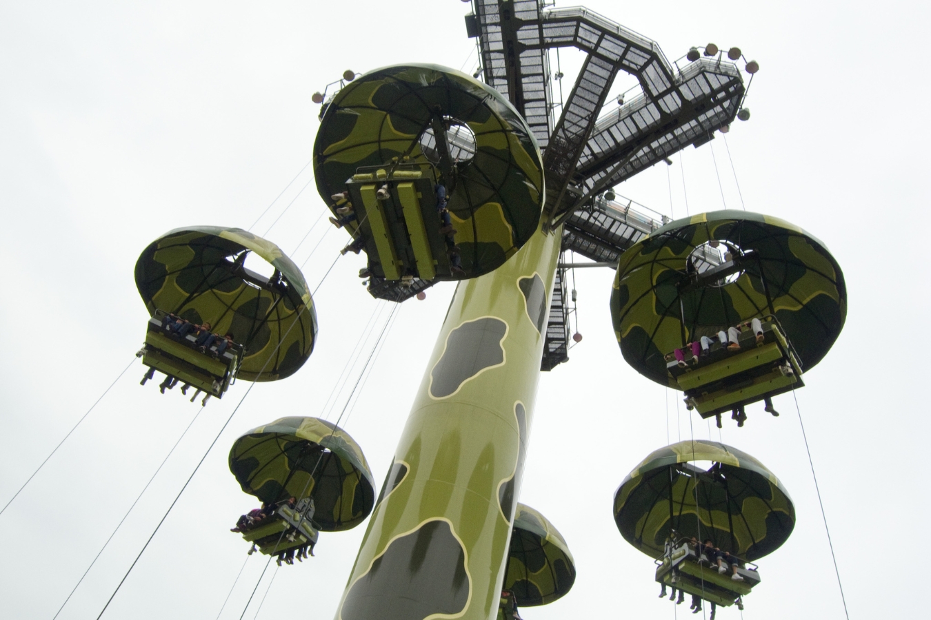 toy soldier parachute drop toy story land hong kong disneyland